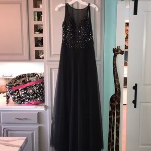 PROM DRESS